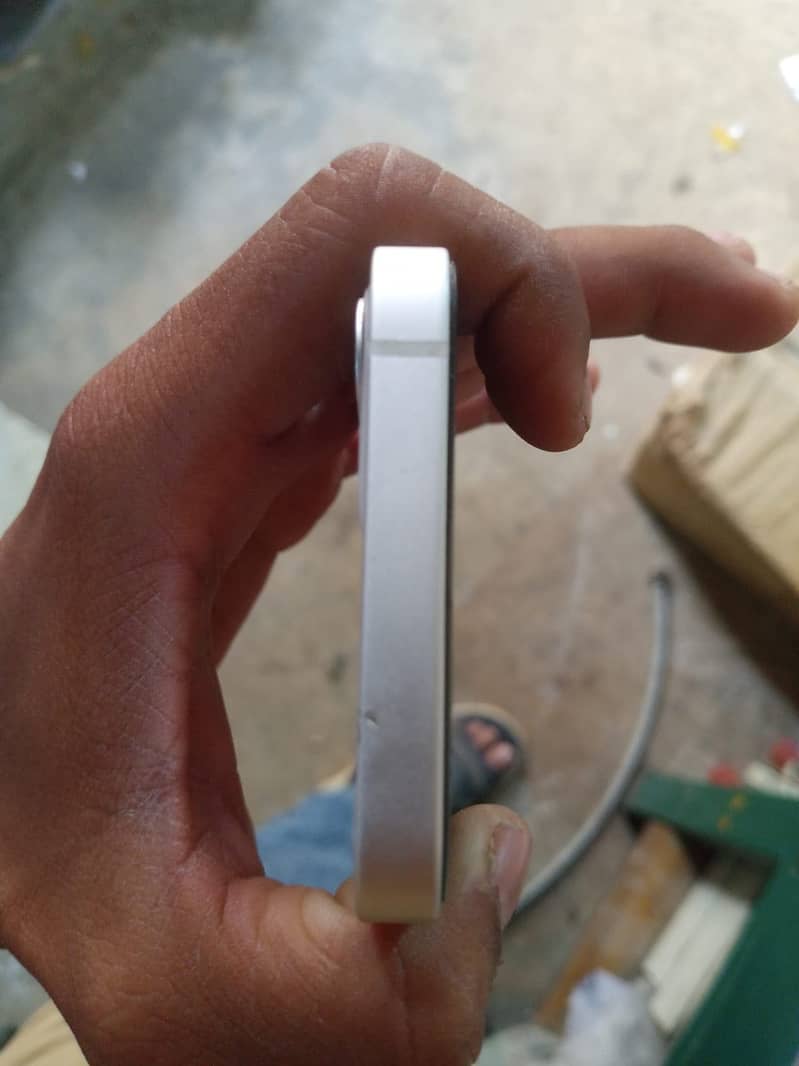Apple iPhone 12 mini 5
