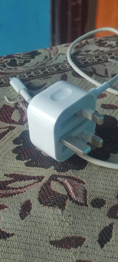 iPhone adaptor 20w price 4500