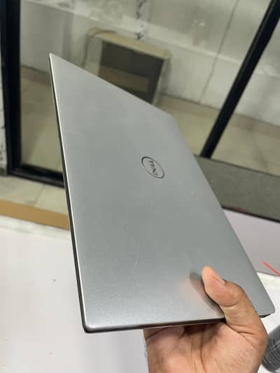 Dell XPS i7 {8gen}touch screen fingerprint lock