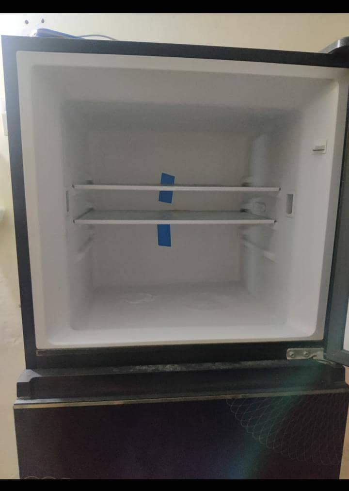 fridge for sail 1