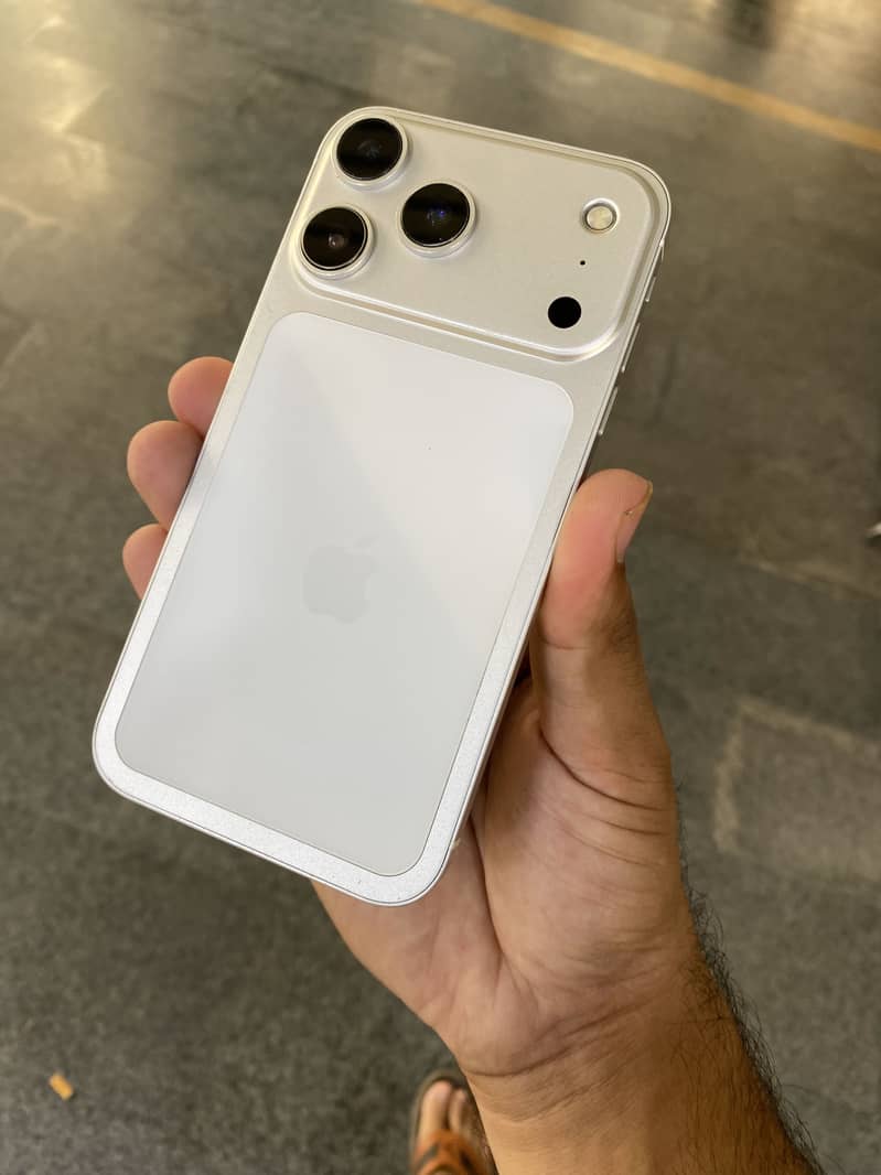 Apple iPhone XR 2