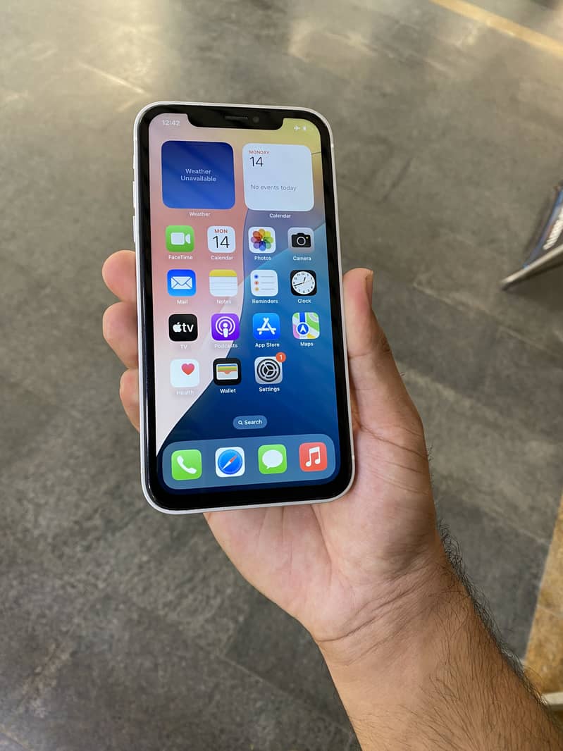 Apple iPhone XR 5
