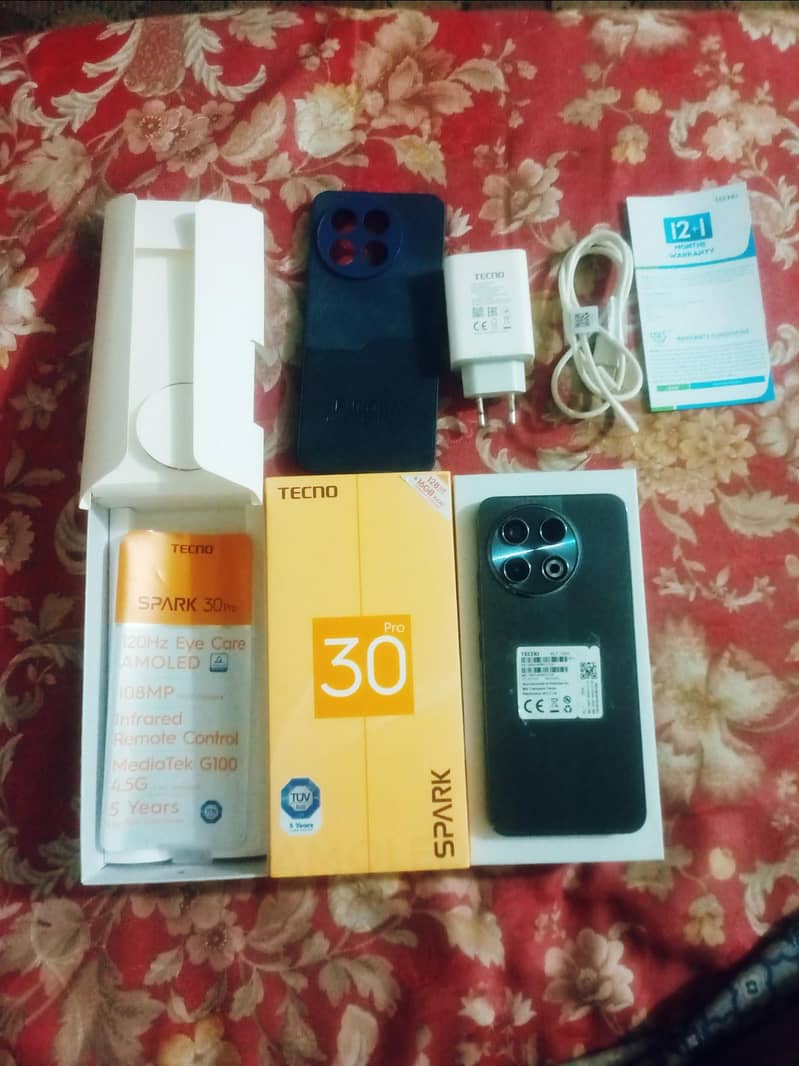 Tecno SPARK 30 Pro 0
