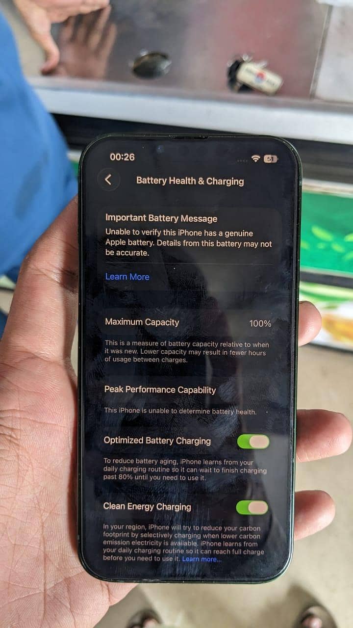 Apple iPhone 13 6