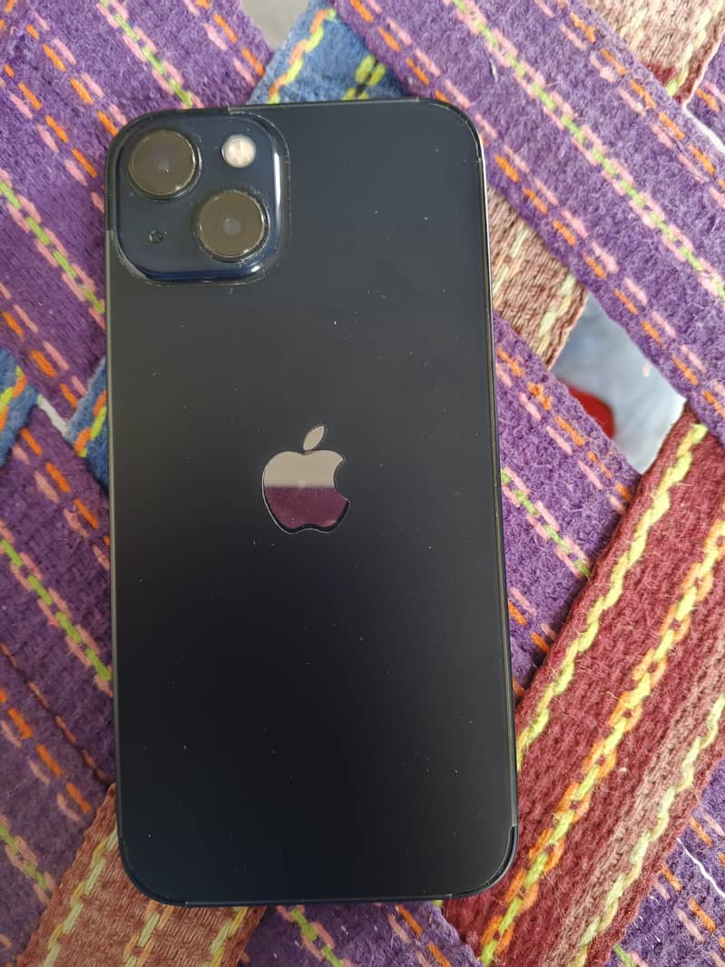 Apple iPhone 13 1