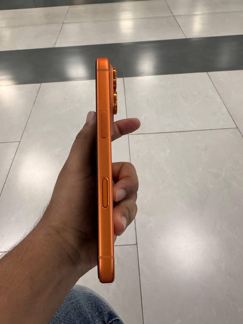 Apple iPhone 17 Pro 2