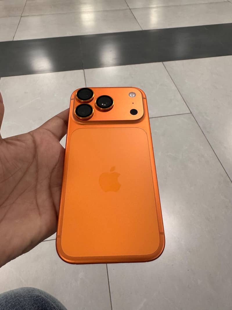 Apple iPhone 17 Pro 4