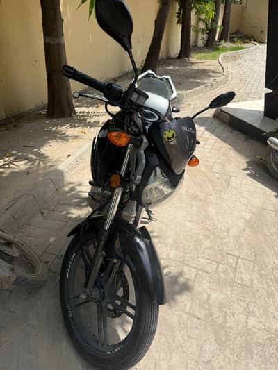 Suzuki GS-125 | Model 2024 | 13,474 KM | 1st Owner Bike | New Bike 125