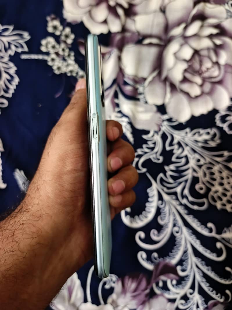 OPPO A76 2