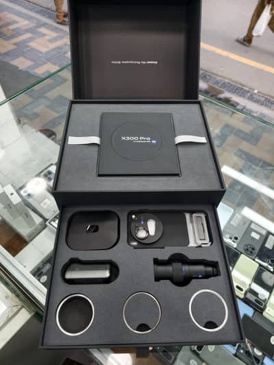 Vivo X300 Pro global  offical pta with full camera lens kit