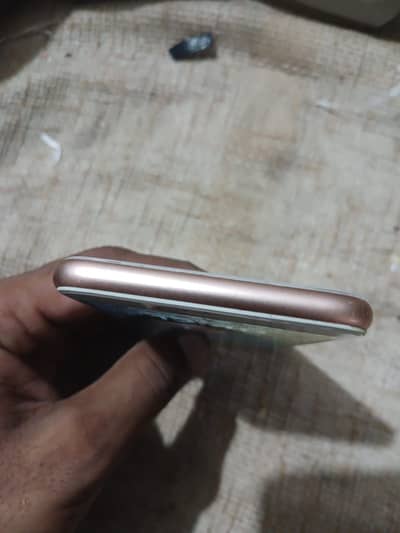 Apple iPhone 8