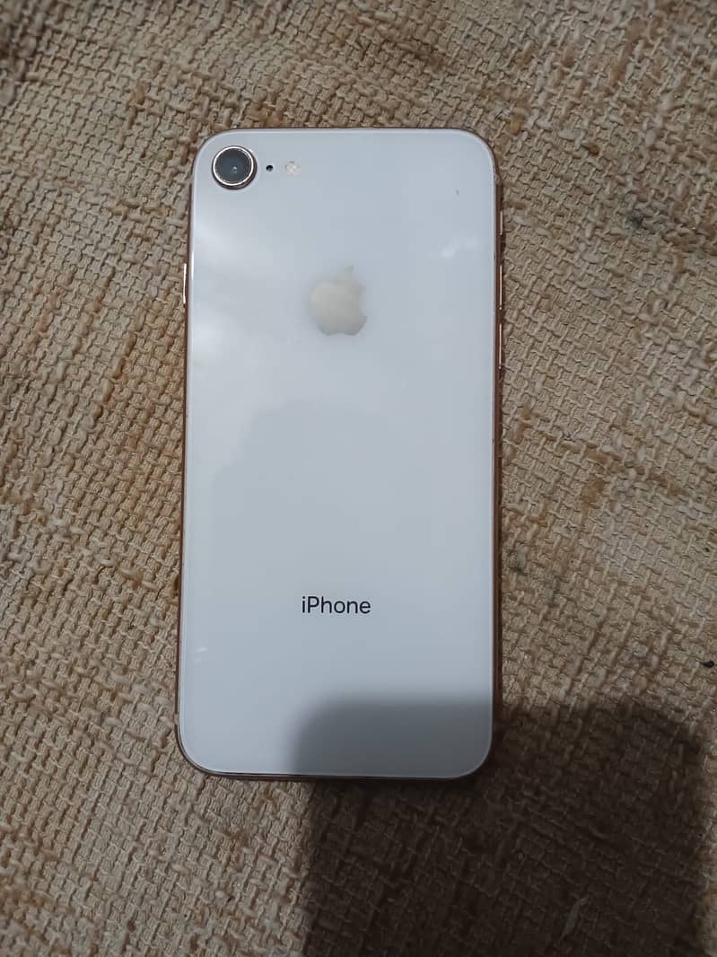 Apple iPhone 8 5
