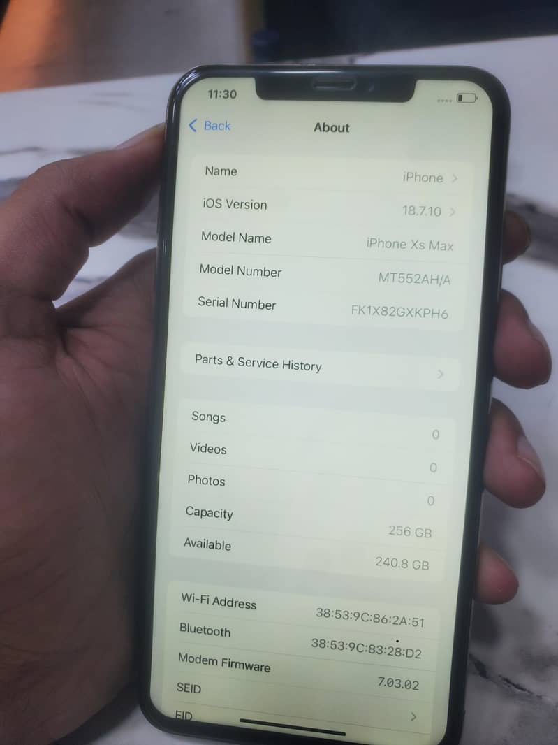 Apple iPhone XS Max 1