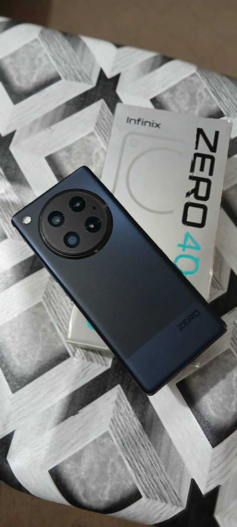 Infinix Zero 40 0
