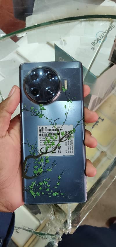 Tecno Spark 20 Pro Plus
