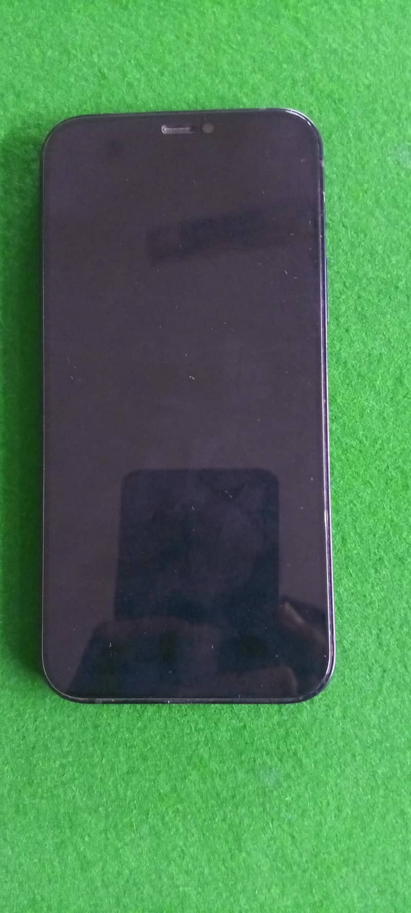Apple iPhone 12 0