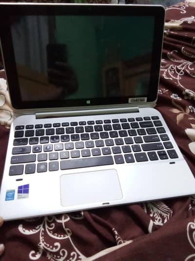 Haier y11b laptop+tablet touchscreen 4gb ram, 32gb SSD windows 10