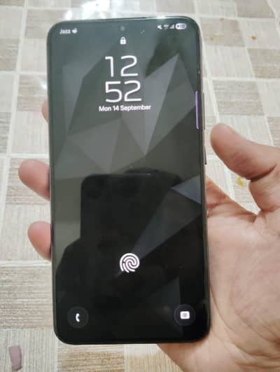 Samsung Mobile S22 Plus