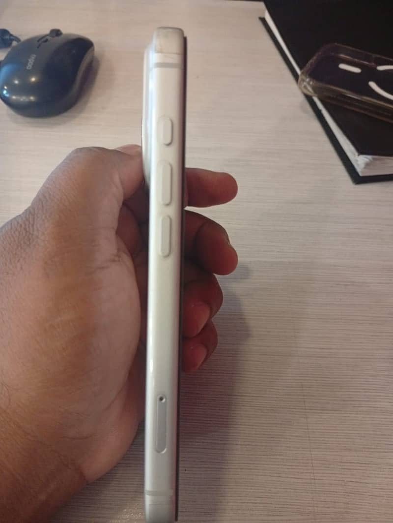 Apple iPhone 17 Pro 3