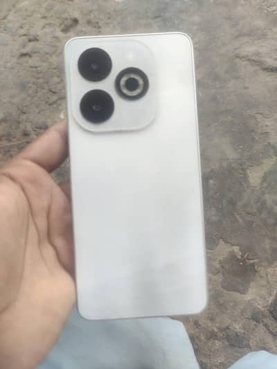Infinix Smart 8 Pro
