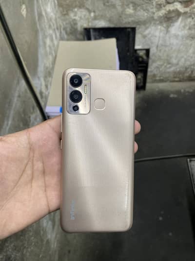 Infinix Hot 12 Play