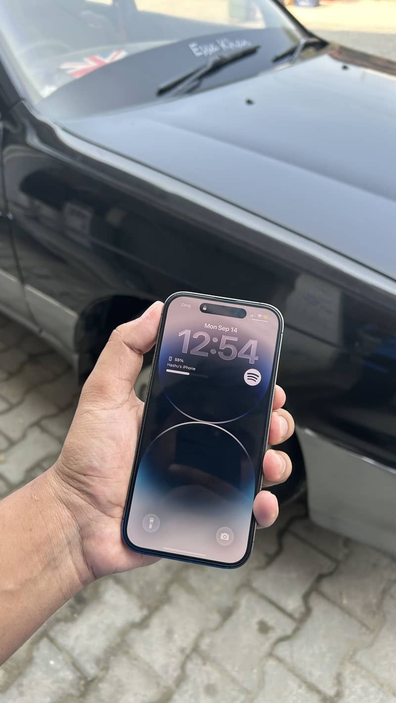Apple iPhone 14 Pro 3
