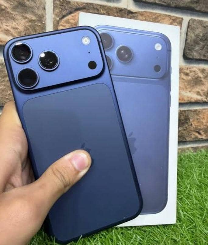 Apple iPhone 17 Pro Max 5