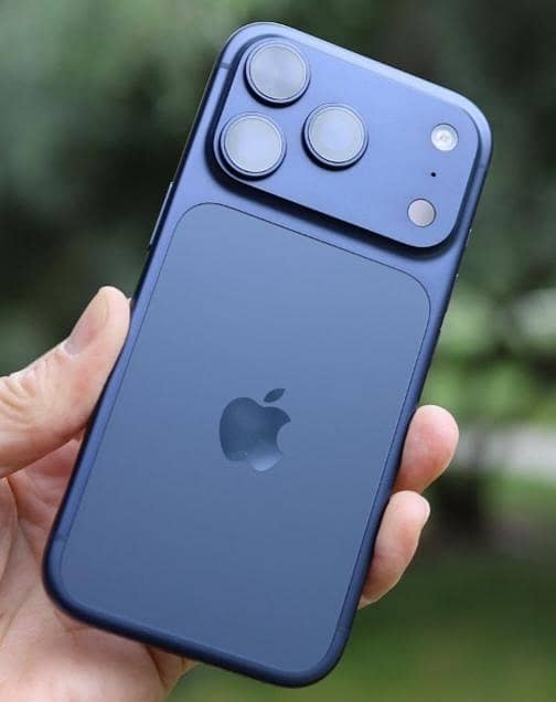 Apple iPhone 17 Pro Max 6
