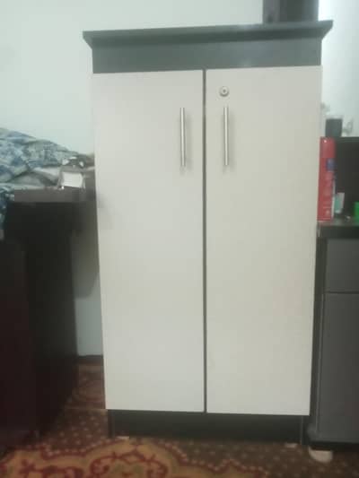 2 door shoes rack