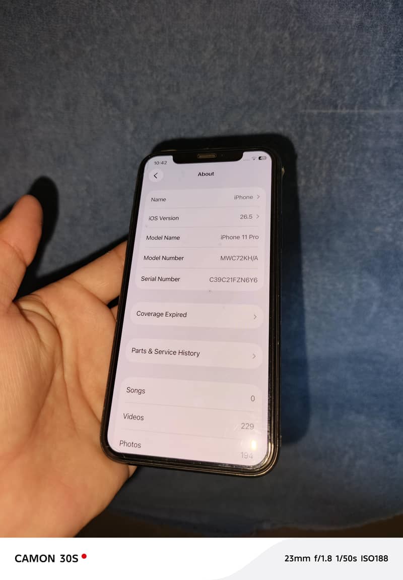Apple iPhone 11 Pro 4