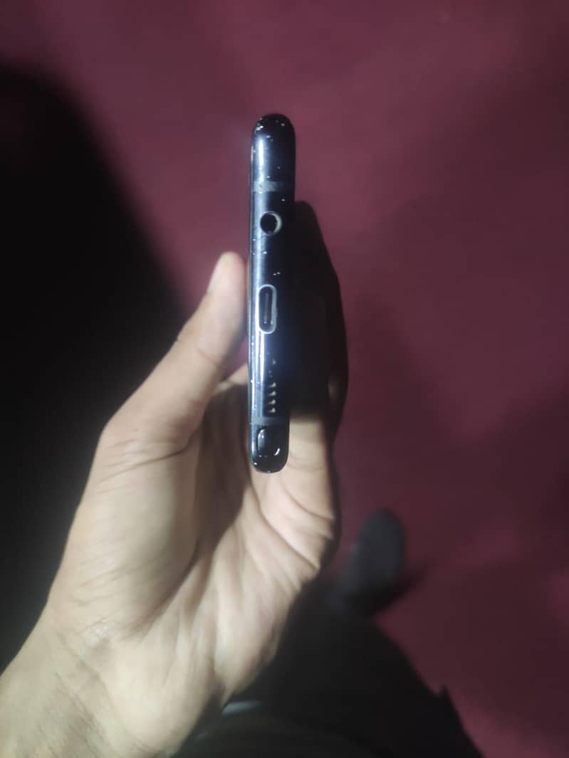 Samsung Mobile Note 8 7
