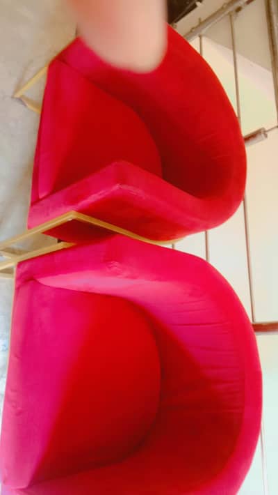 red matel rod chair good condition