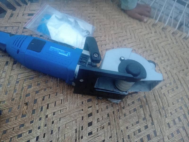 SEMPROX wall CHASER 3