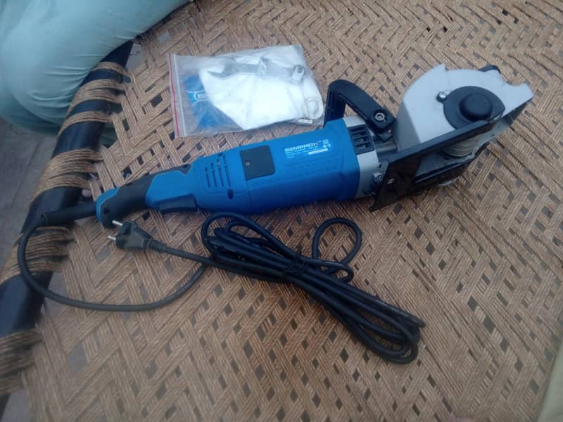 SEMPROX wall CHASER 4