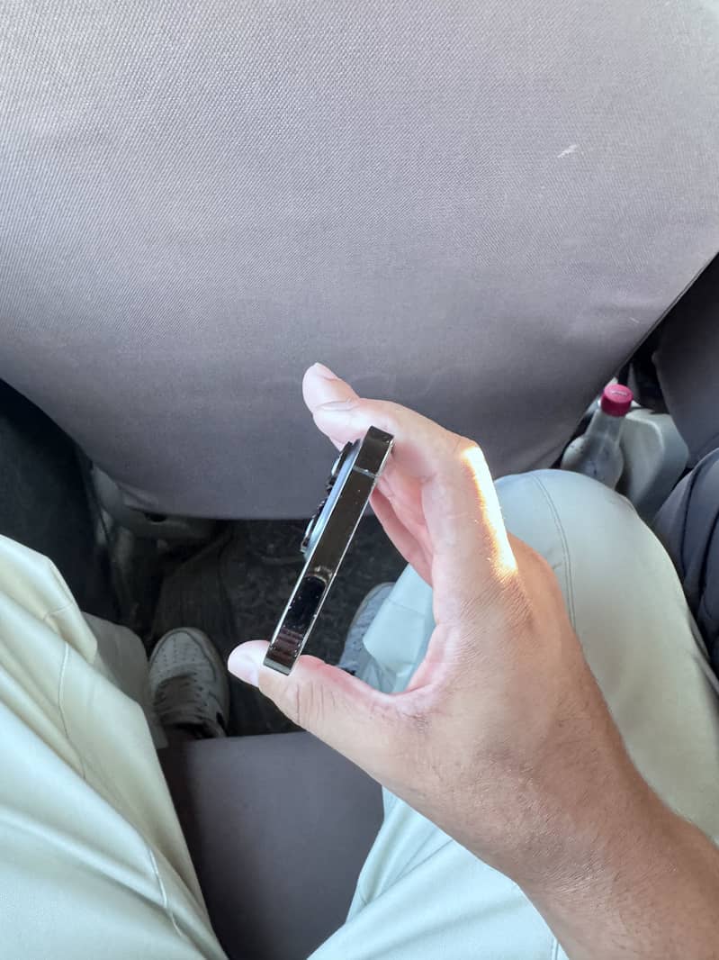 Apple iPhone 14 Pro 3