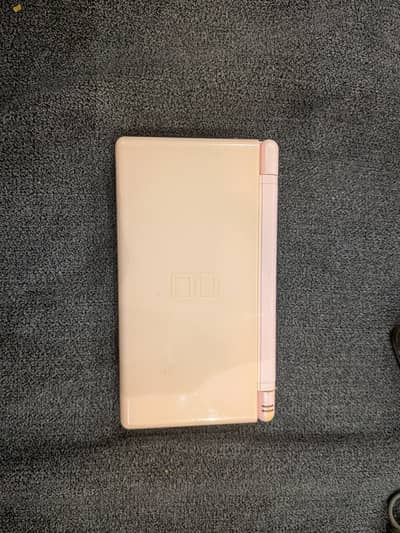 Nintendo DS Lite