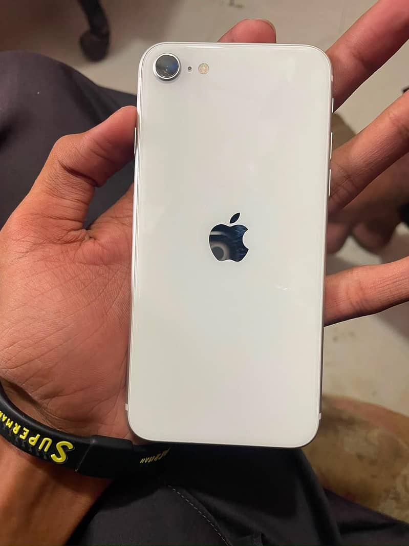 Apple iPhone SE 6