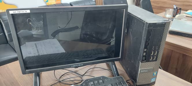 Complete Desktop set with all accessories