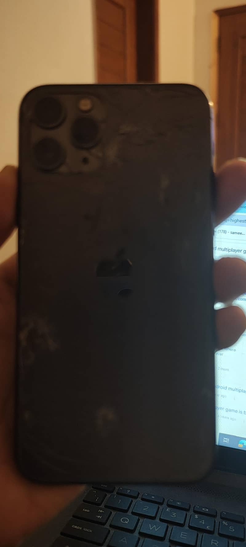 Apple iPhone 11 Pro 1