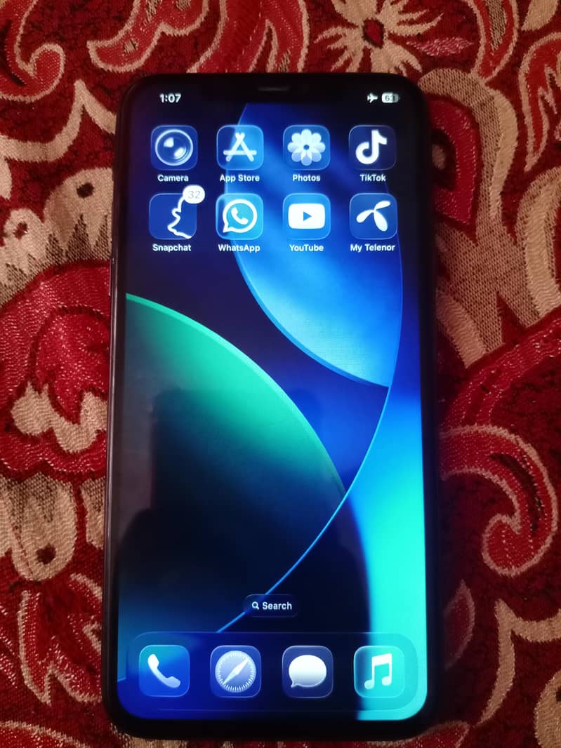 Apple iPhone 11 Pro Max 0