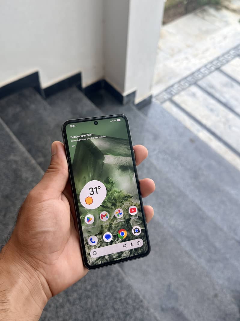 Google Pixel 8 8