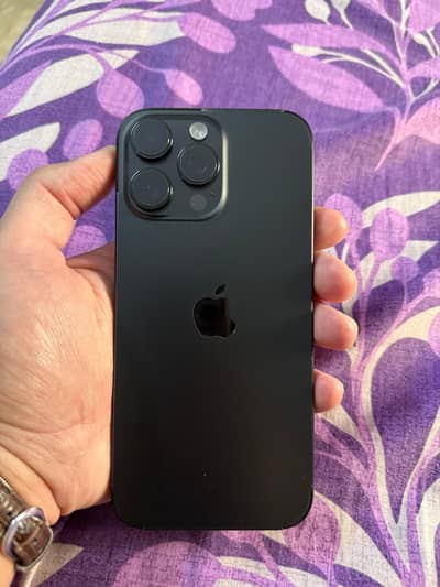 Apple iPhone 16 Pro Max