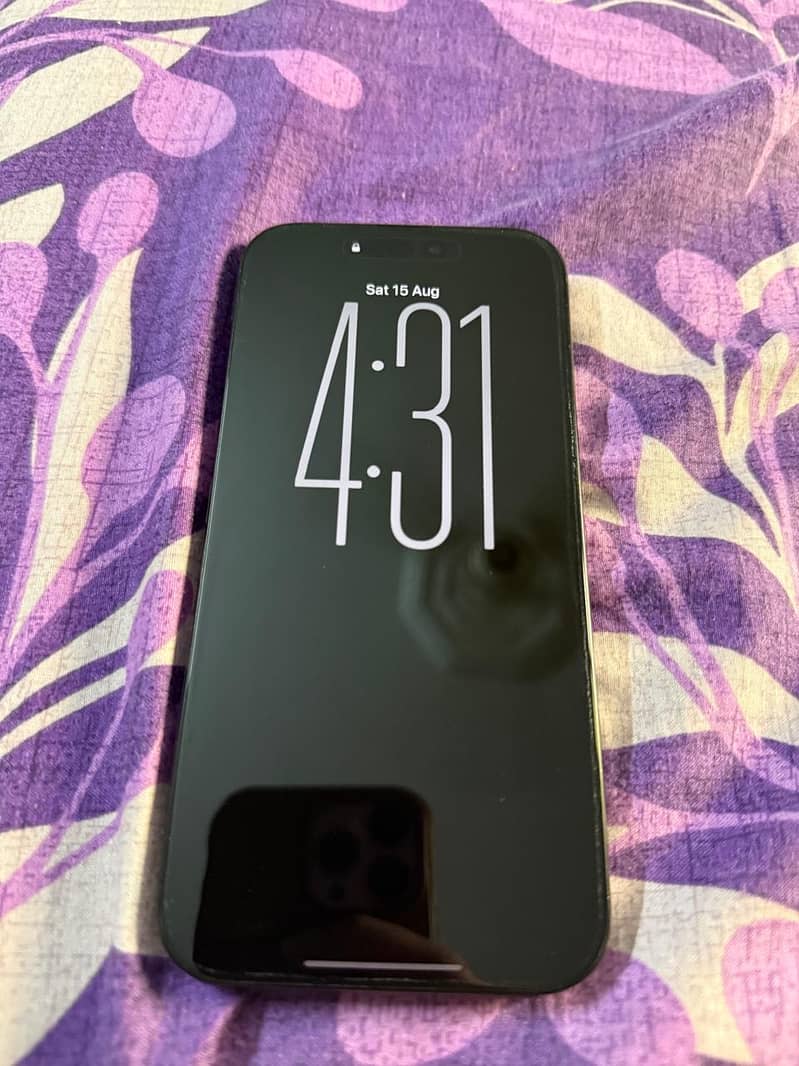 Apple iPhone 16 Pro Max 2