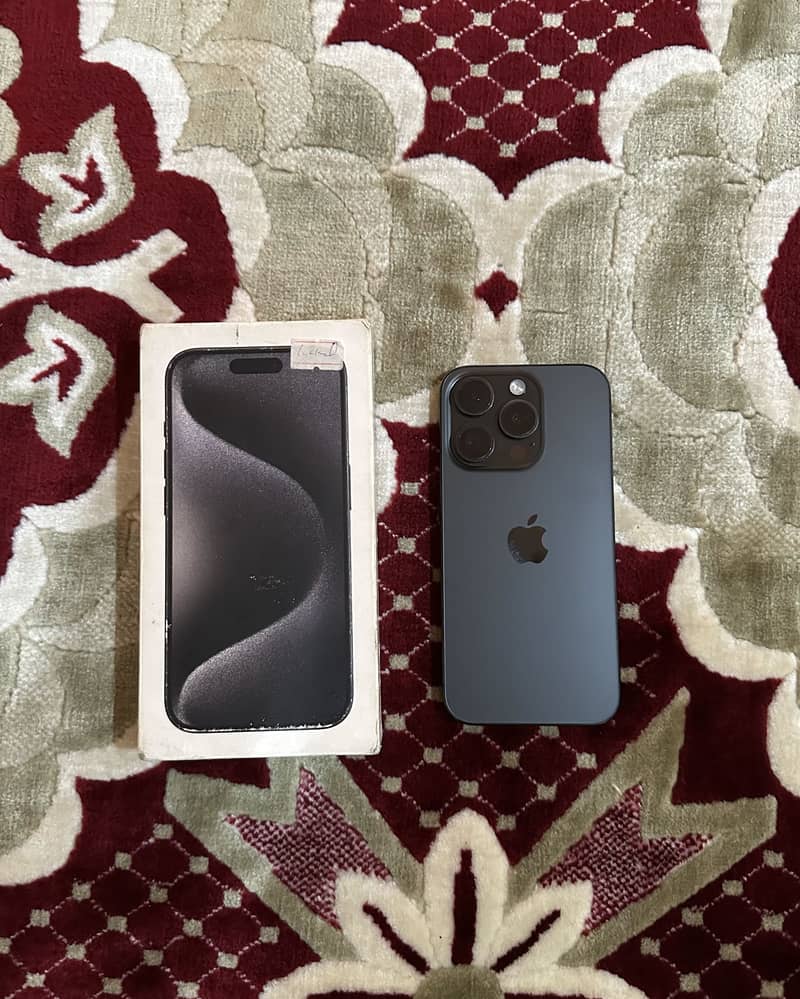 Apple iPhone 15 Pro 0