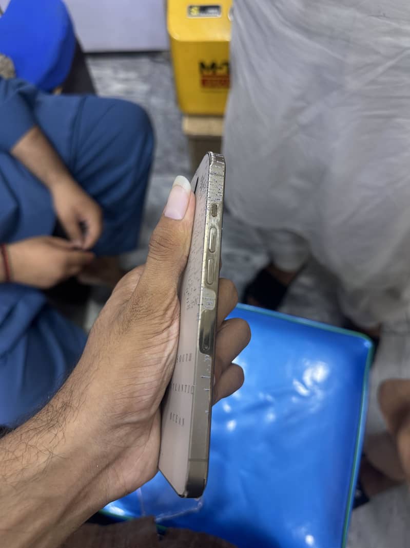 Apple iPhone 13 Pro 1