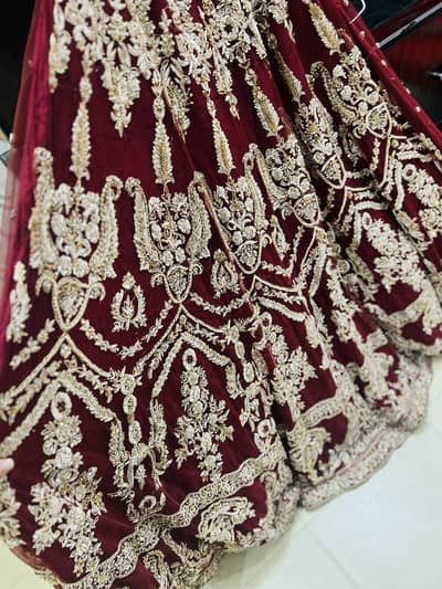 Zardozi embroidery,heavy tila, gold metallic threading,floral motifs
