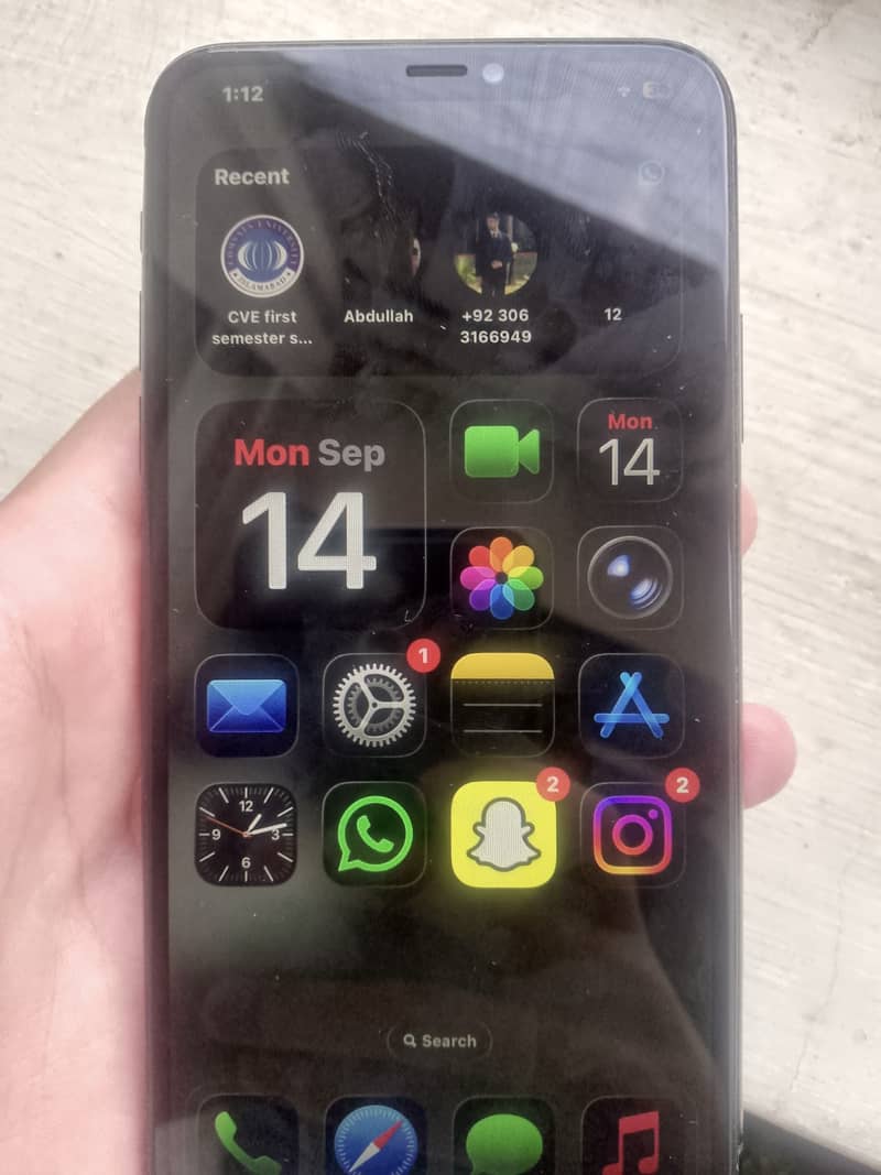 Apple iPhone 11 Pro Max 0