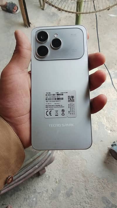 Tecno Spark 40 6+4GB Ram and 128 memory