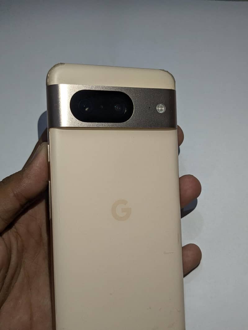 Google Pixel 8 3