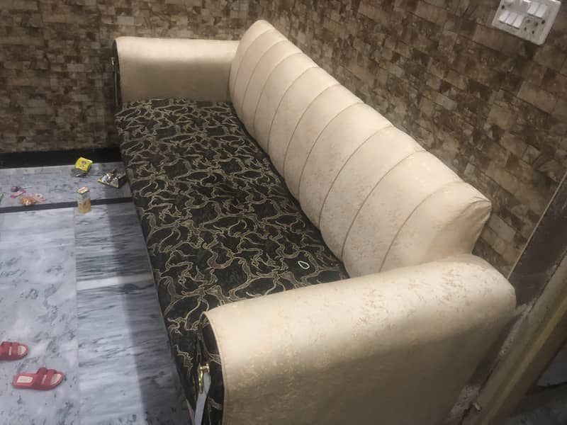 5 Seater Sofa Set 4